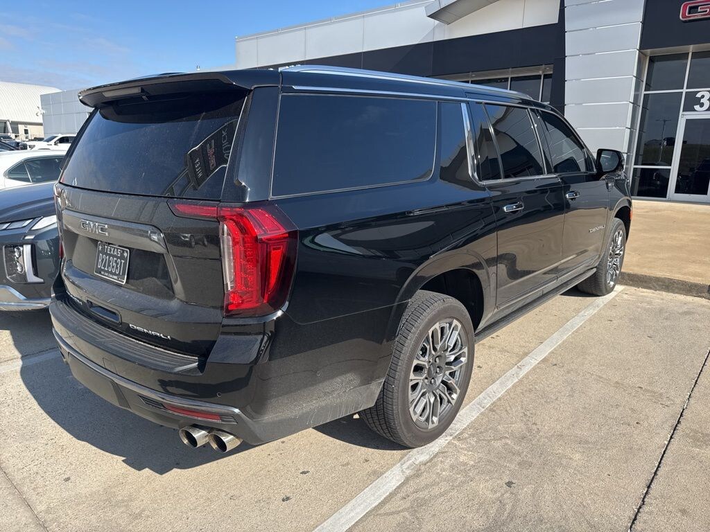 Used 2023 GMC Yukon XL Denali Ultimate SUV
