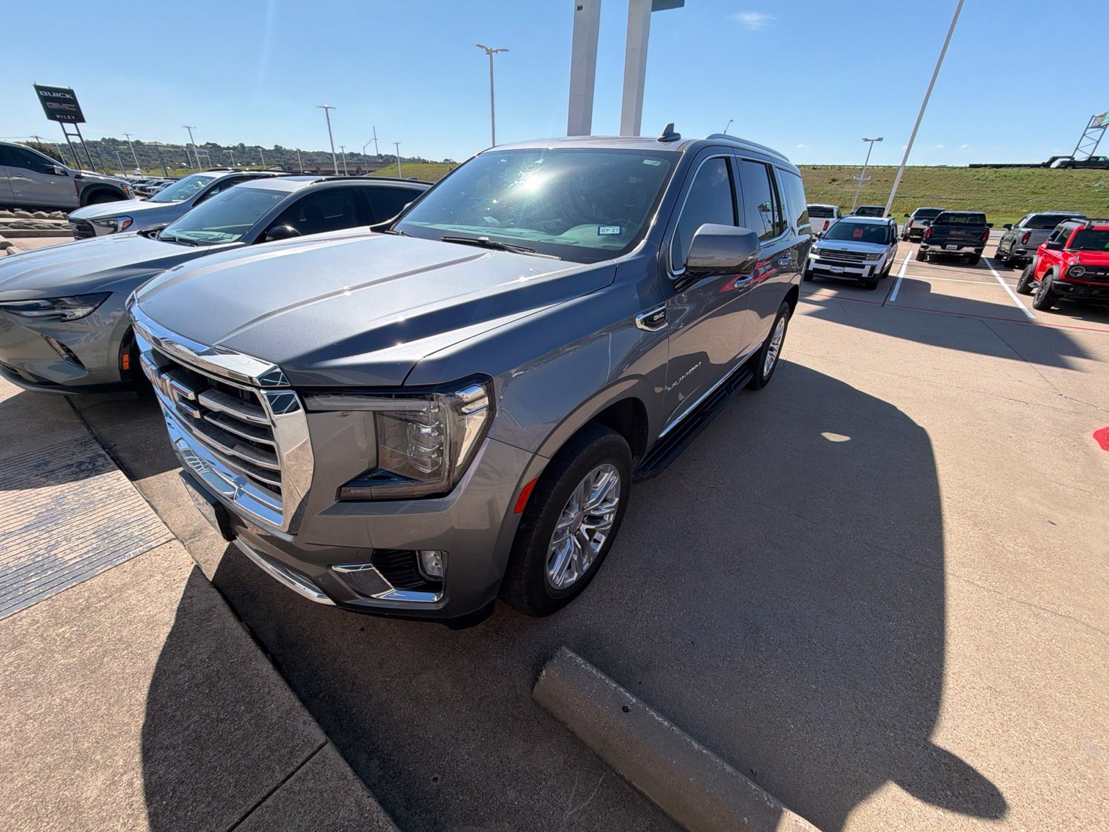 Used 2021 GMC Yukon SLT SUV