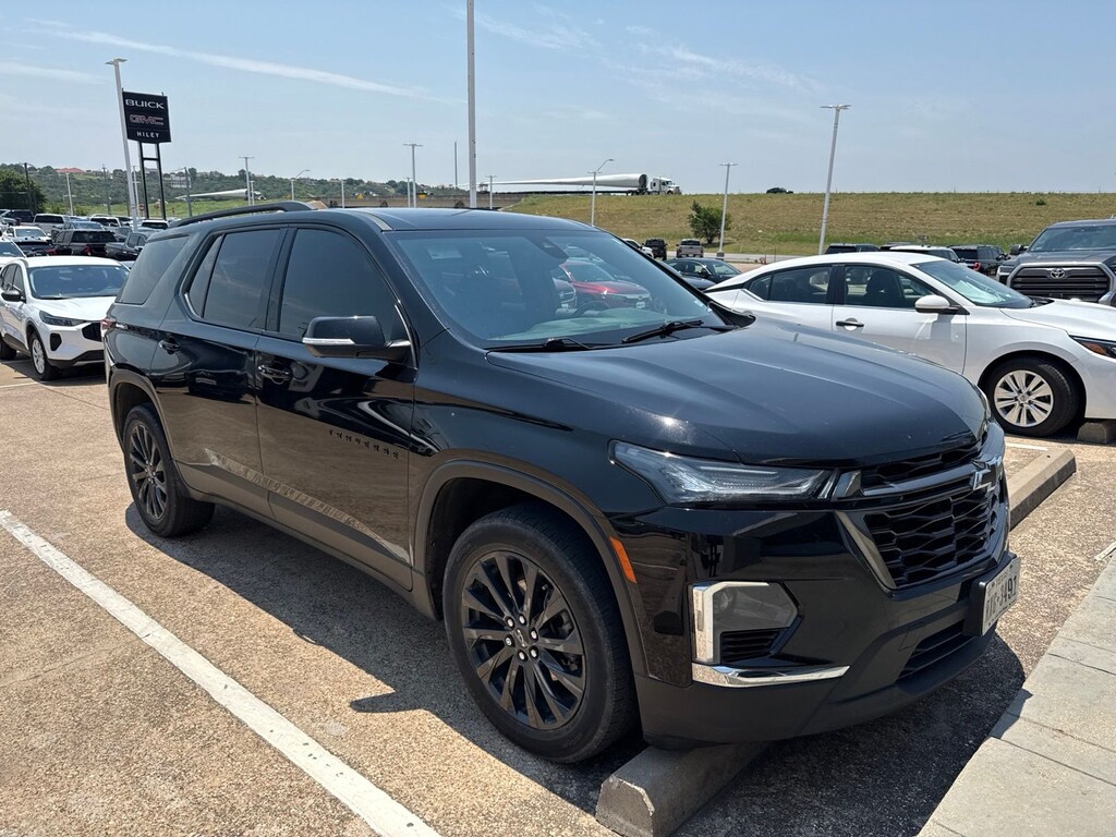 Used 2023 Chevrolet Traverse RS SUV