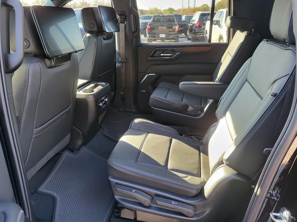 New 2026 GMC Yukon XL Denali SUV