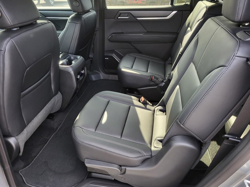 New 2026 GMC Acadia Elevation SUV