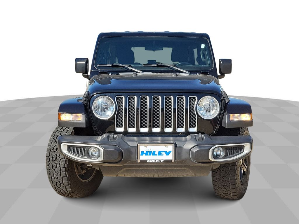 2019 Jeep Wrangler Unlimited Sahara photo 3