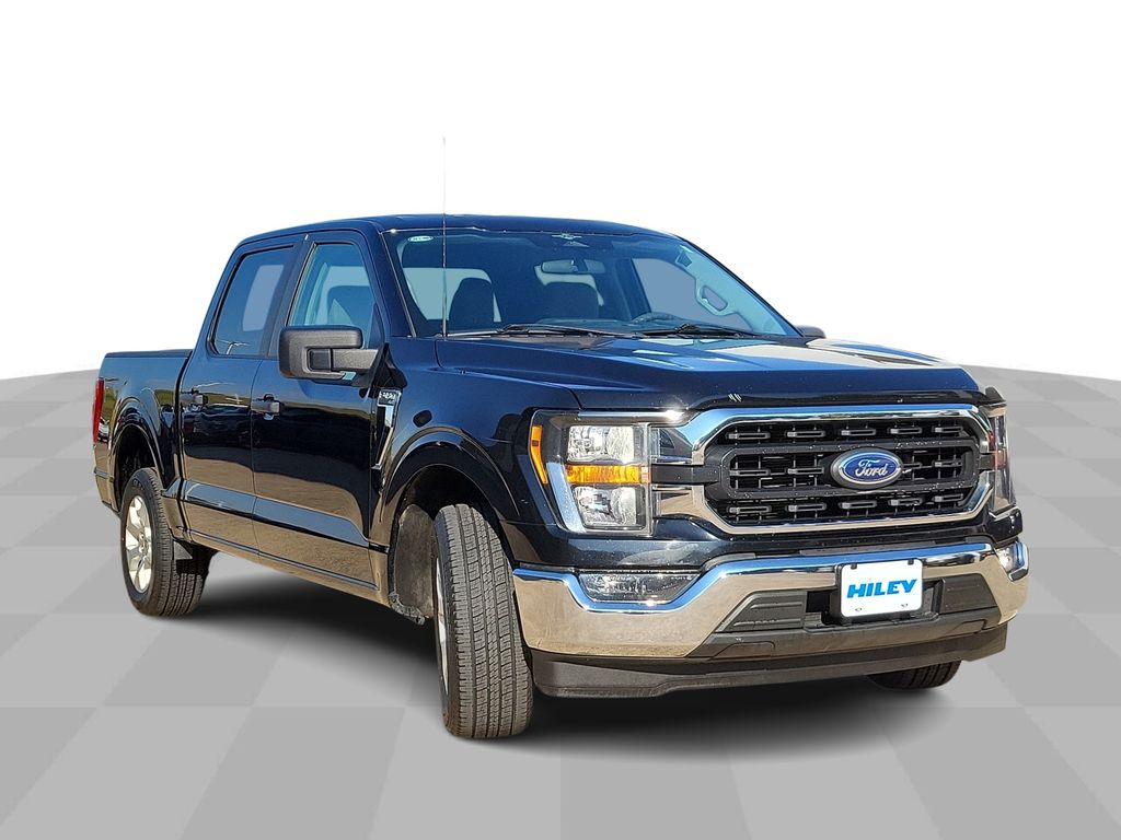 2023 Ford F-150 XLT photo 2