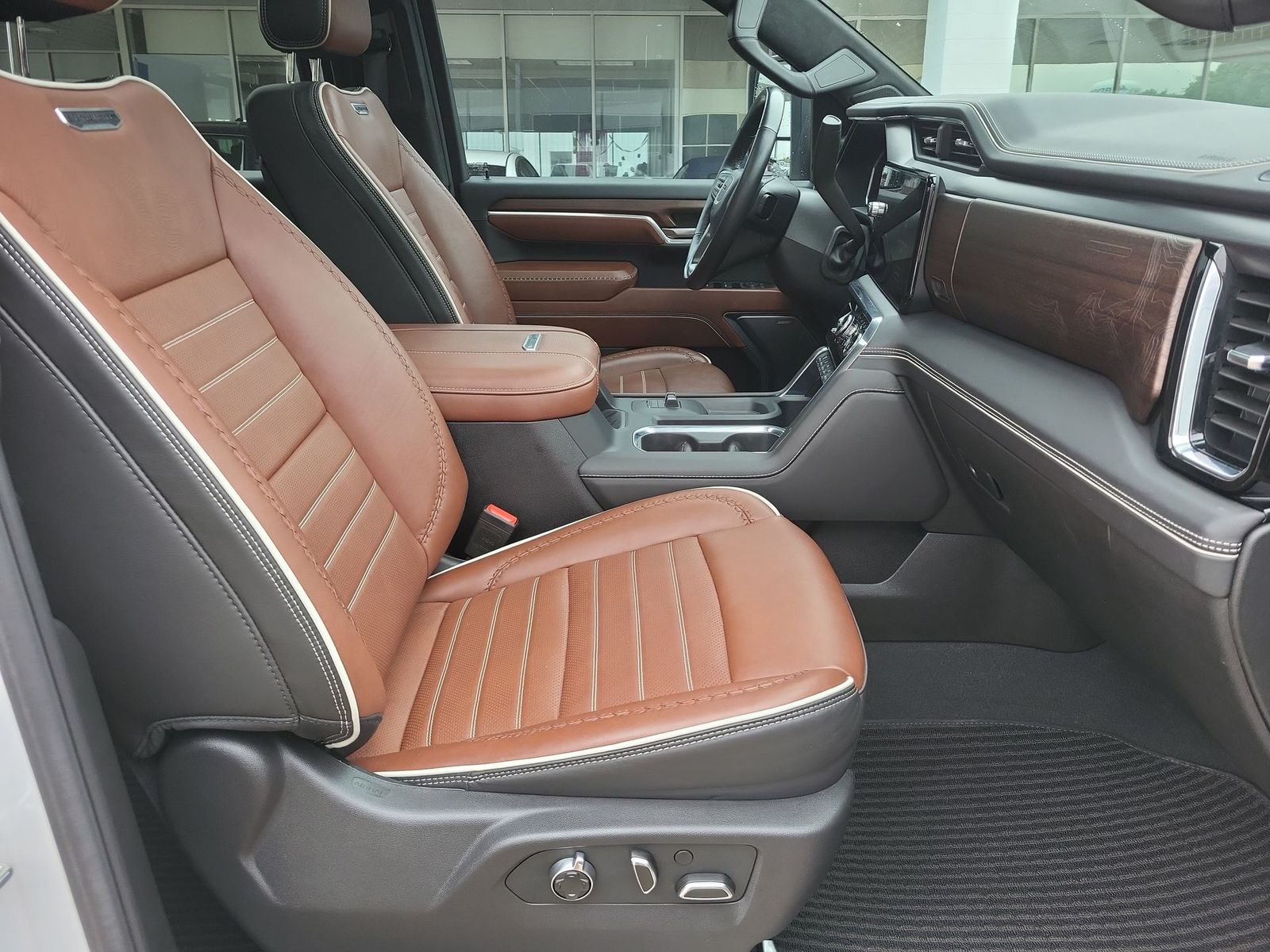 2024 GMC Sierra 2500HD Denali Ultimate - Photo 28