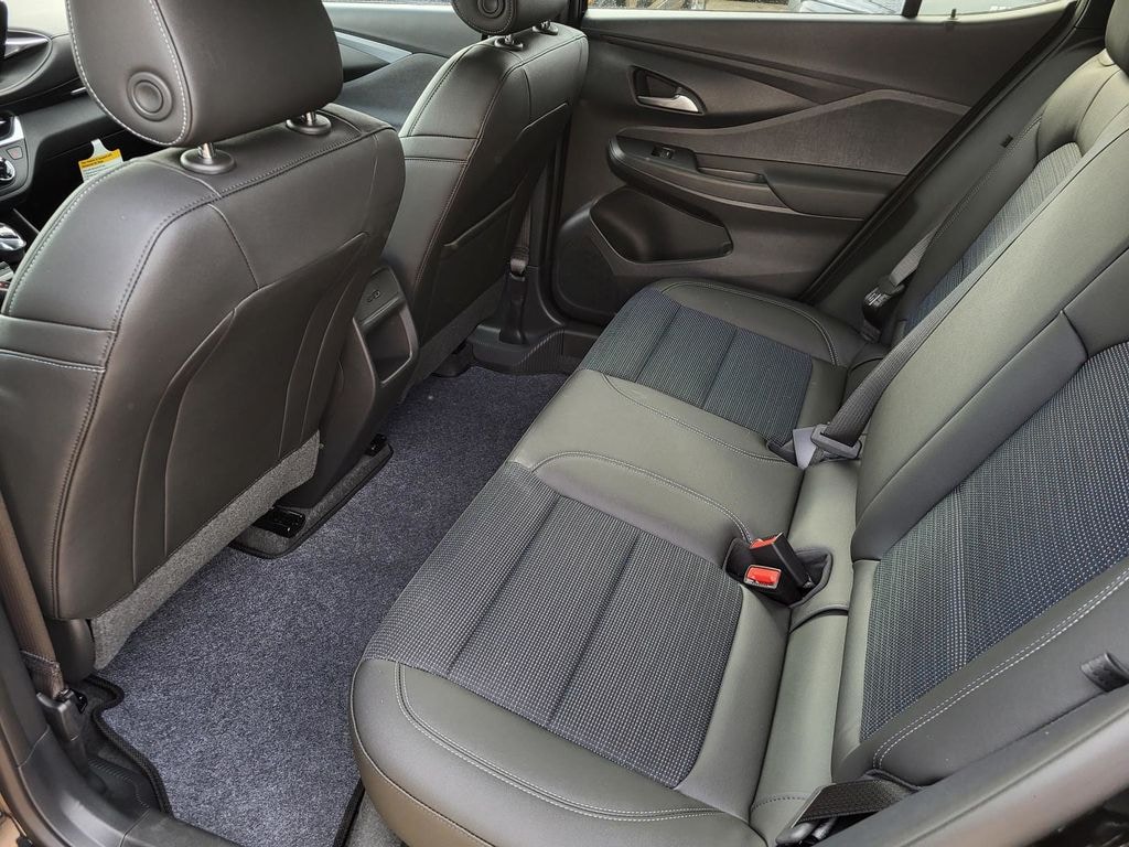 New 2026 Buick Envista Preferred SUV