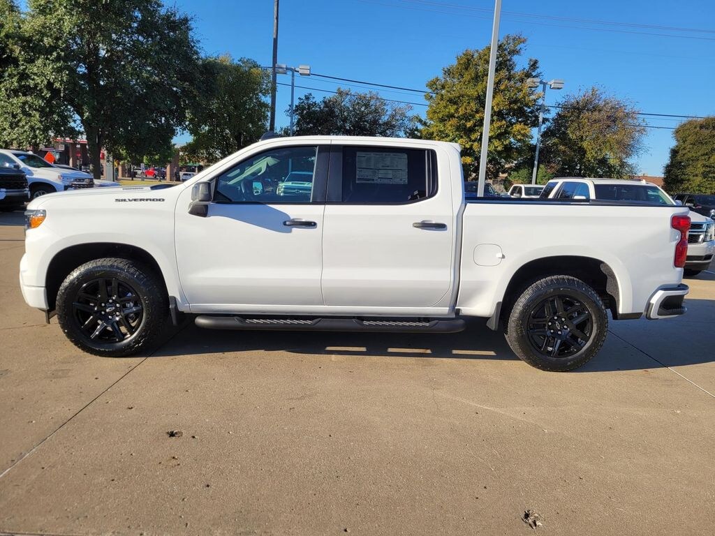 New 2026 Chevrolet Silverado 1500 Custom Truck