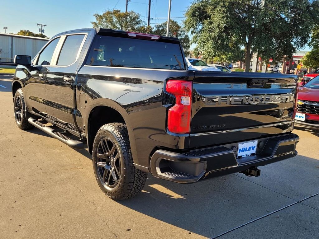 New 2026 Chevrolet Silverado 1500 Custom Truck