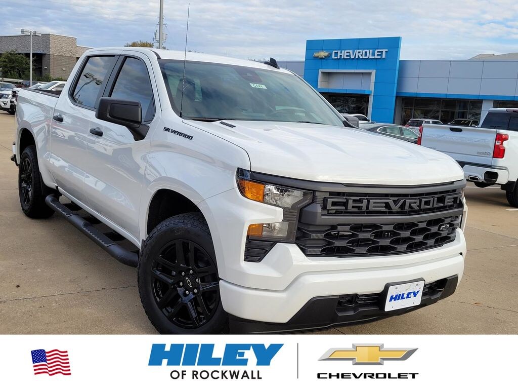 New 2026 Chevrolet Silverado 1500 Custom Truck