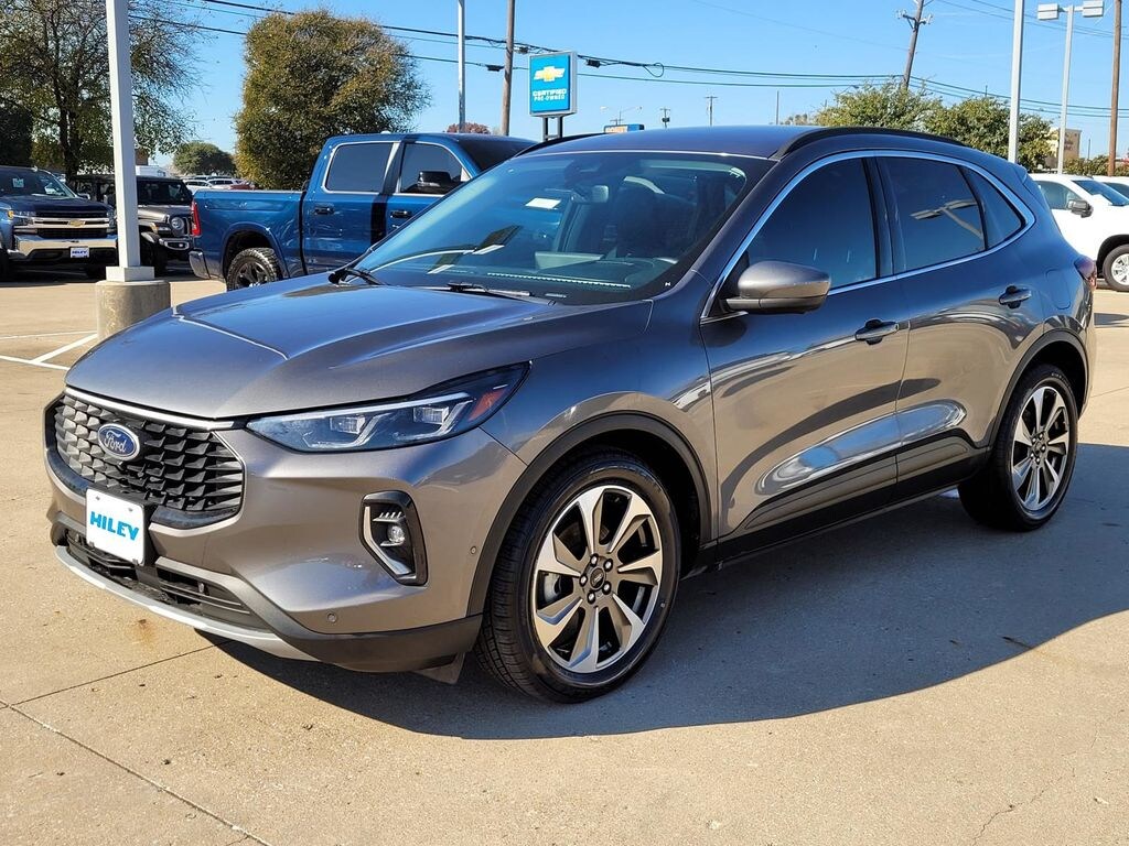 Used 2023 Ford Escape Hybrid Platinum SUV