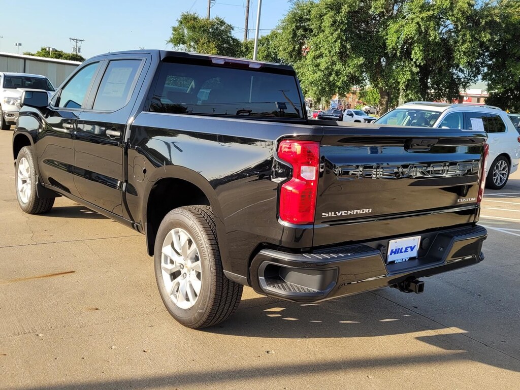 New 2026 Chevrolet Silverado 1500 Custom Truck