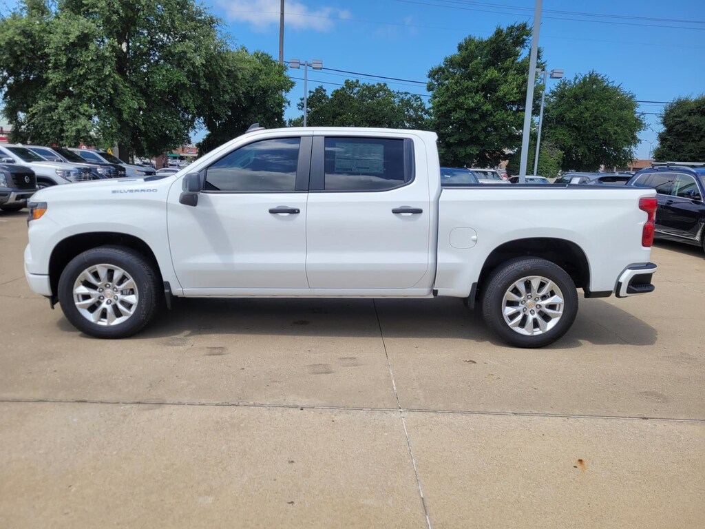 New 2026 Chevrolet Silverado 1500 Custom Truck