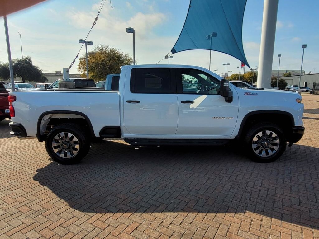 New 2026 Chevrolet Silverado 2500HD Custom Truck