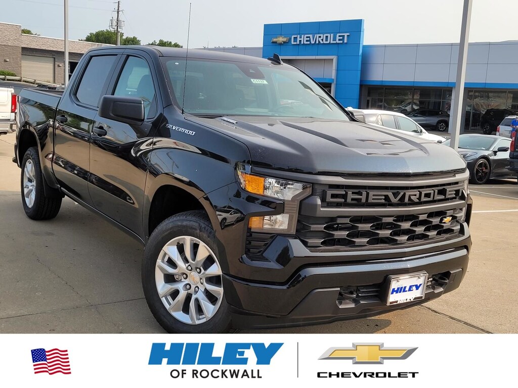 New 2026 Chevrolet Silverado 1500 Custom Truck