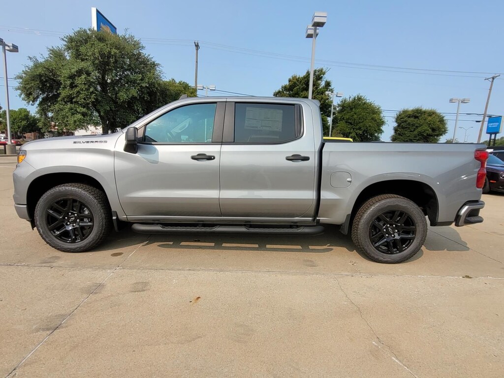 New 2026 Chevrolet Silverado 1500 Custom Truck