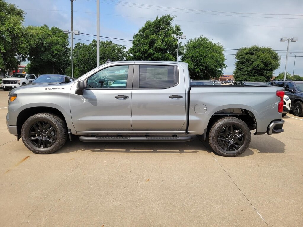 New 2026 Chevrolet Silverado 1500 Custom Truck