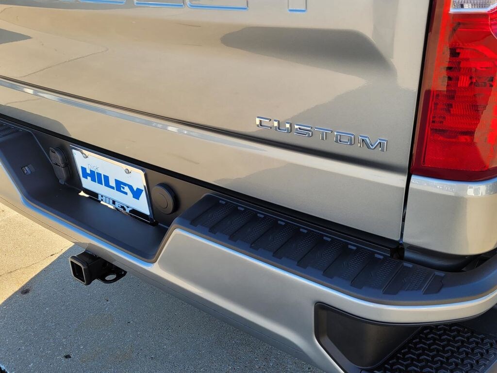 New 2026 Chevrolet Silverado 1500 Custom Truck