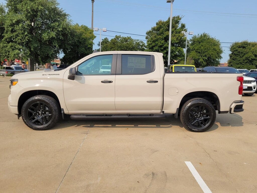 New 2026 Chevrolet Silverado 1500 Custom Truck