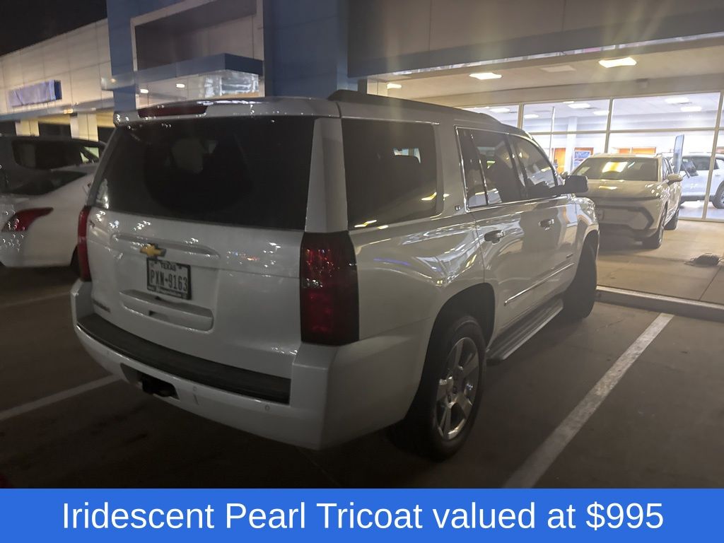 2017 Chevrolet Tahoe LT photo 4