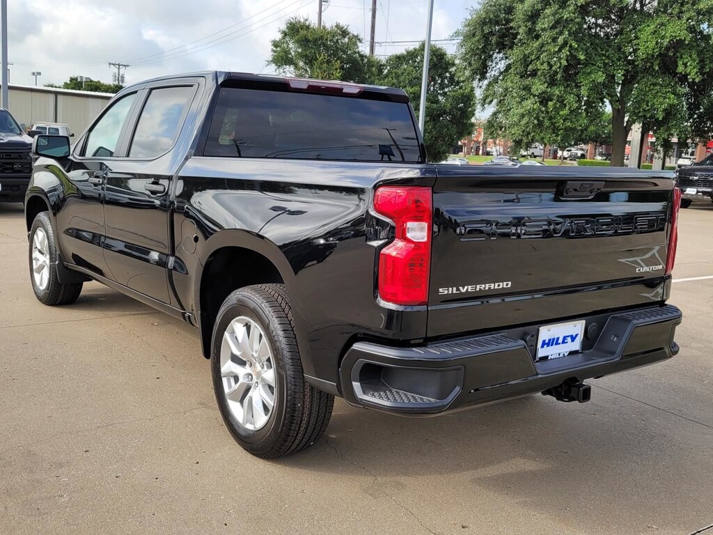 New 2026 Chevrolet Silverado 1500 Custom Truck