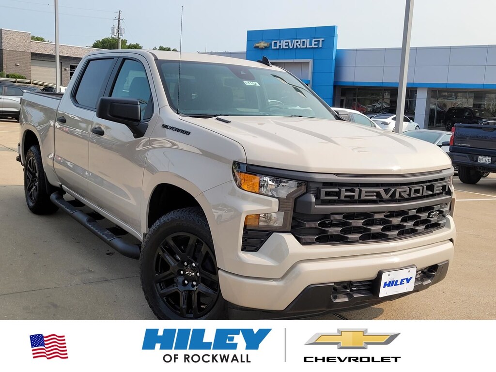 New 2026 Chevrolet Silverado 1500 Custom Truck