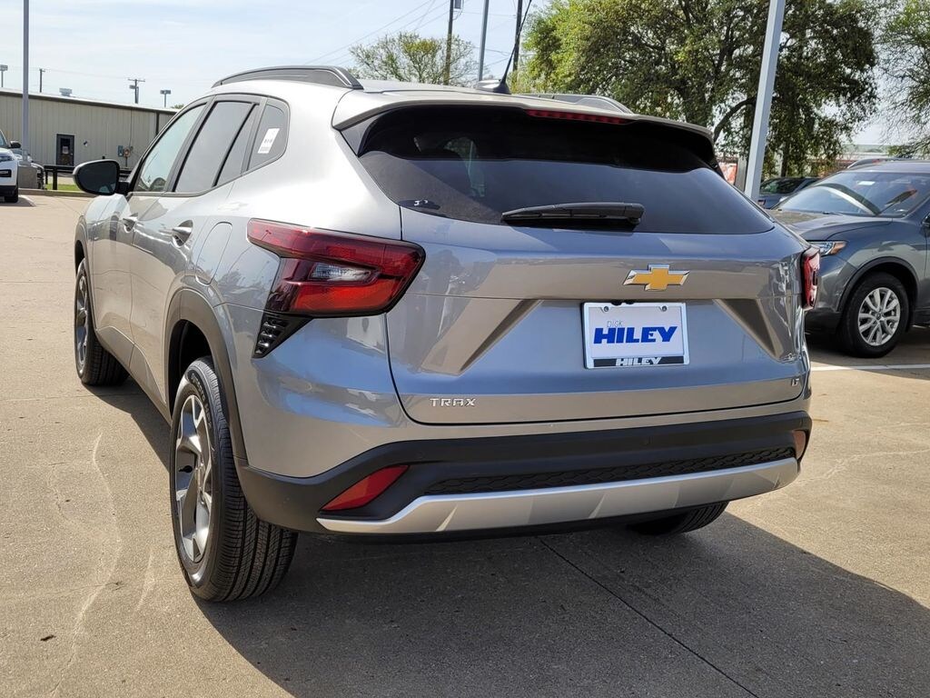 New 2026 Chevrolet Trax LT SUV