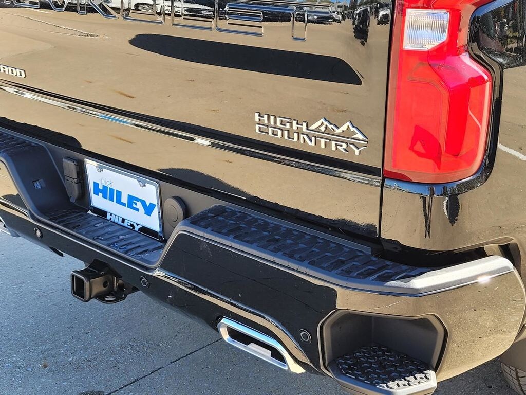New 2026 Chevrolet Silverado 1500 High Country Truck