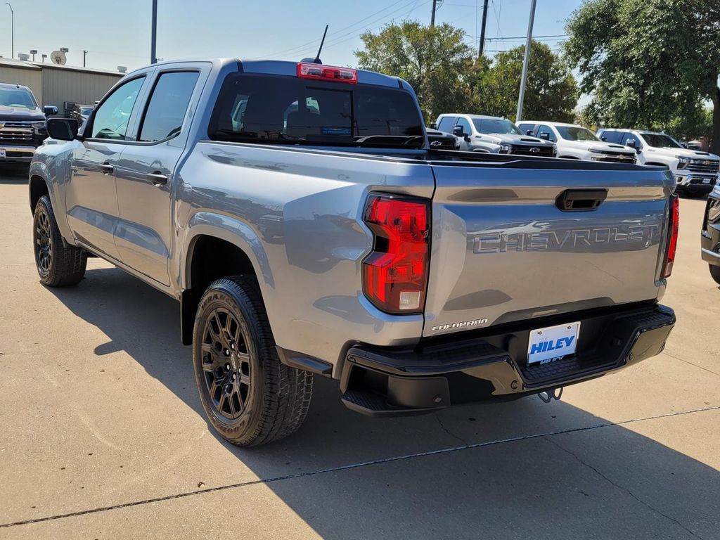 2026 Chevrolet Colorado Work Truck photo 3