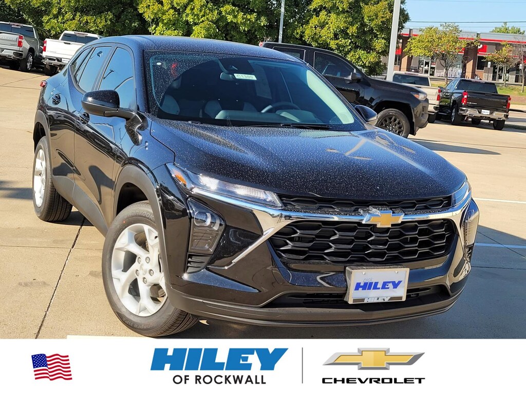 New 2026 Chevrolet Trax LS SUV