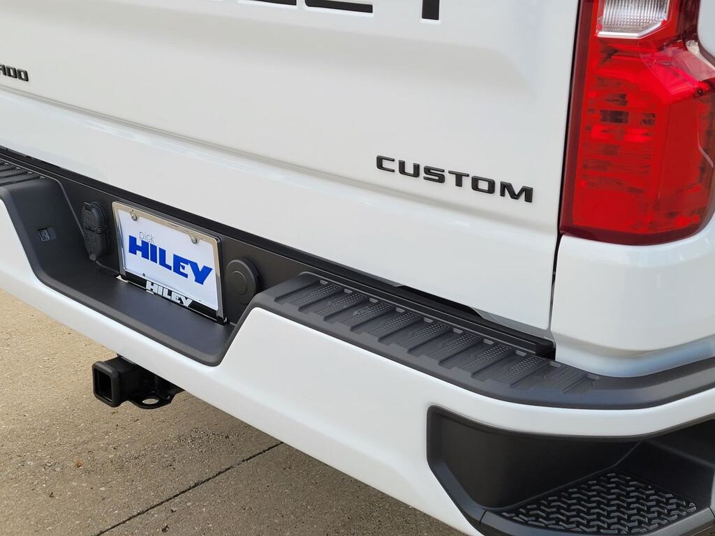 New 2026 Chevrolet Silverado 1500 Custom Truck