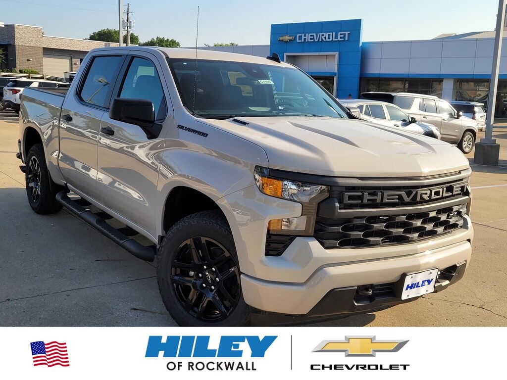 New 2026 Chevrolet Silverado 1500 Custom Truck