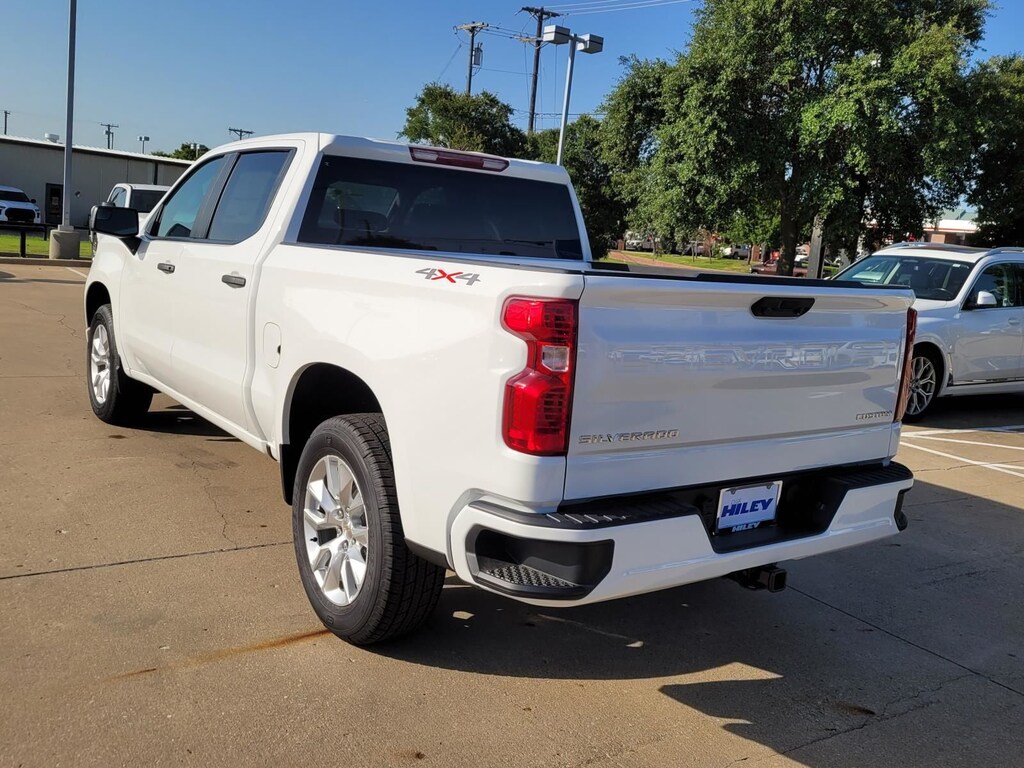 New 2026 Chevrolet Silverado 1500 Custom Truck