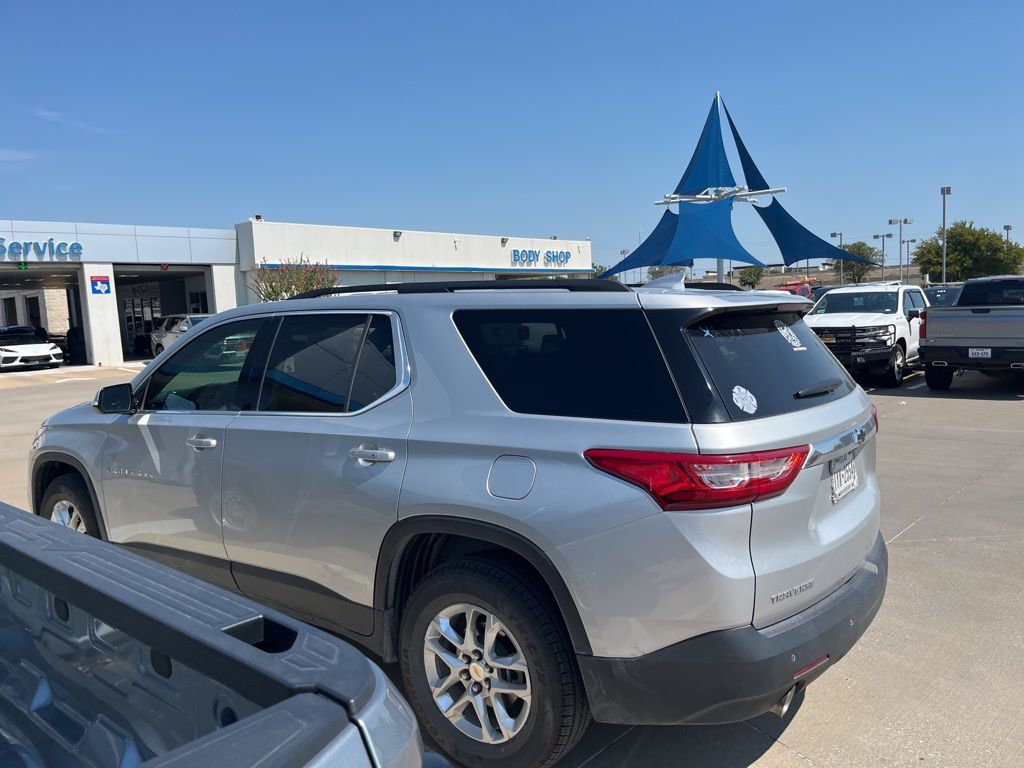 2020 Chevrolet Traverse photo 3
