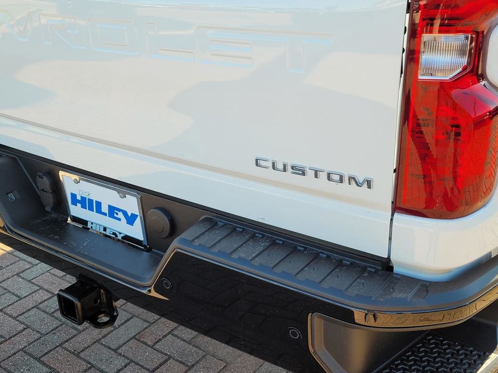 New 2026 Chevrolet Silverado 2500HD Custom Truck