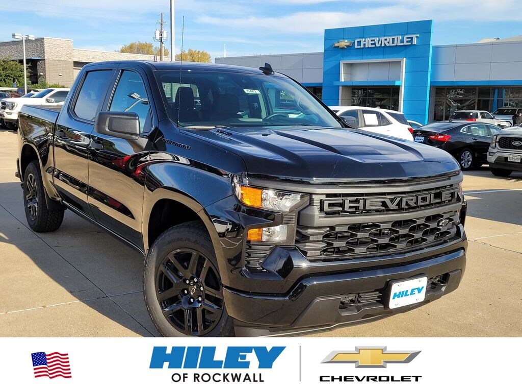 New 2026 Chevrolet Silverado 1500 Custom Truck