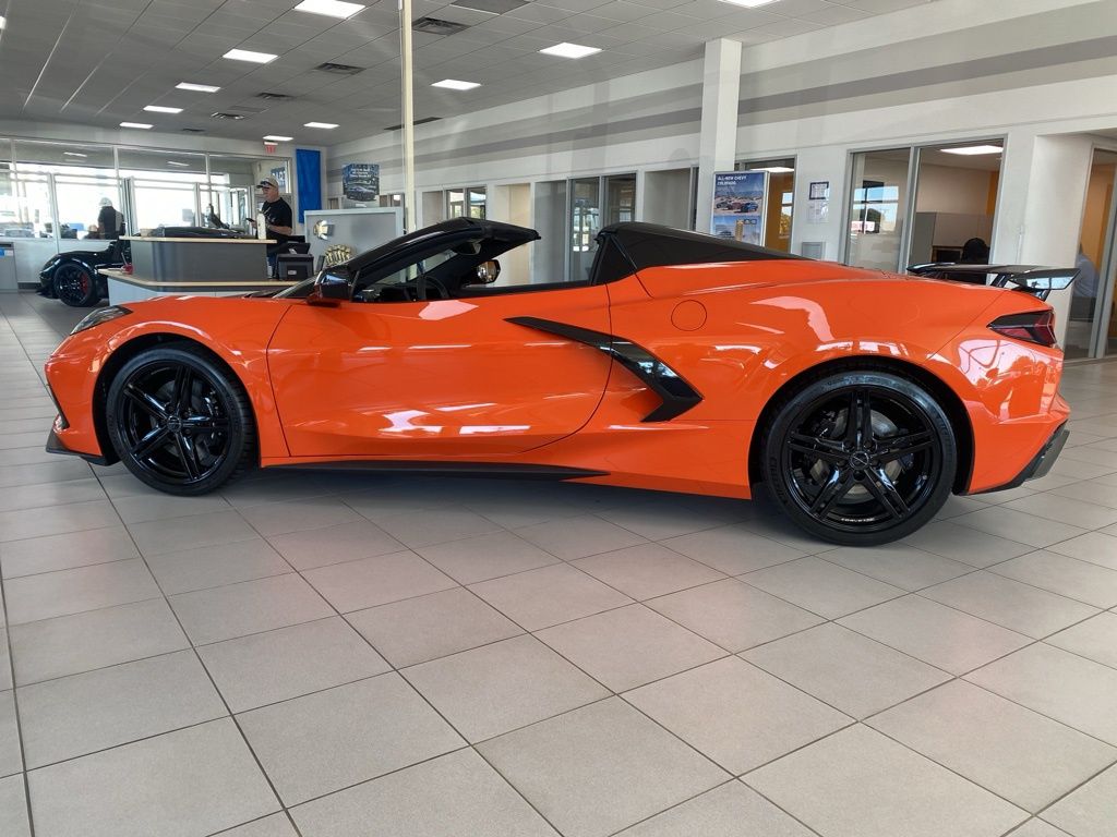 2026 Chevrolet Corvette Stingray Convertible photo 4