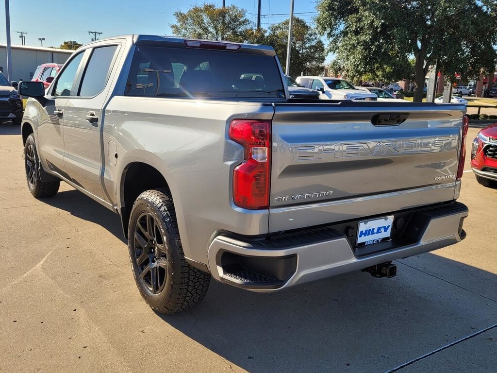 New 2026 Chevrolet Silverado 1500 Custom Truck