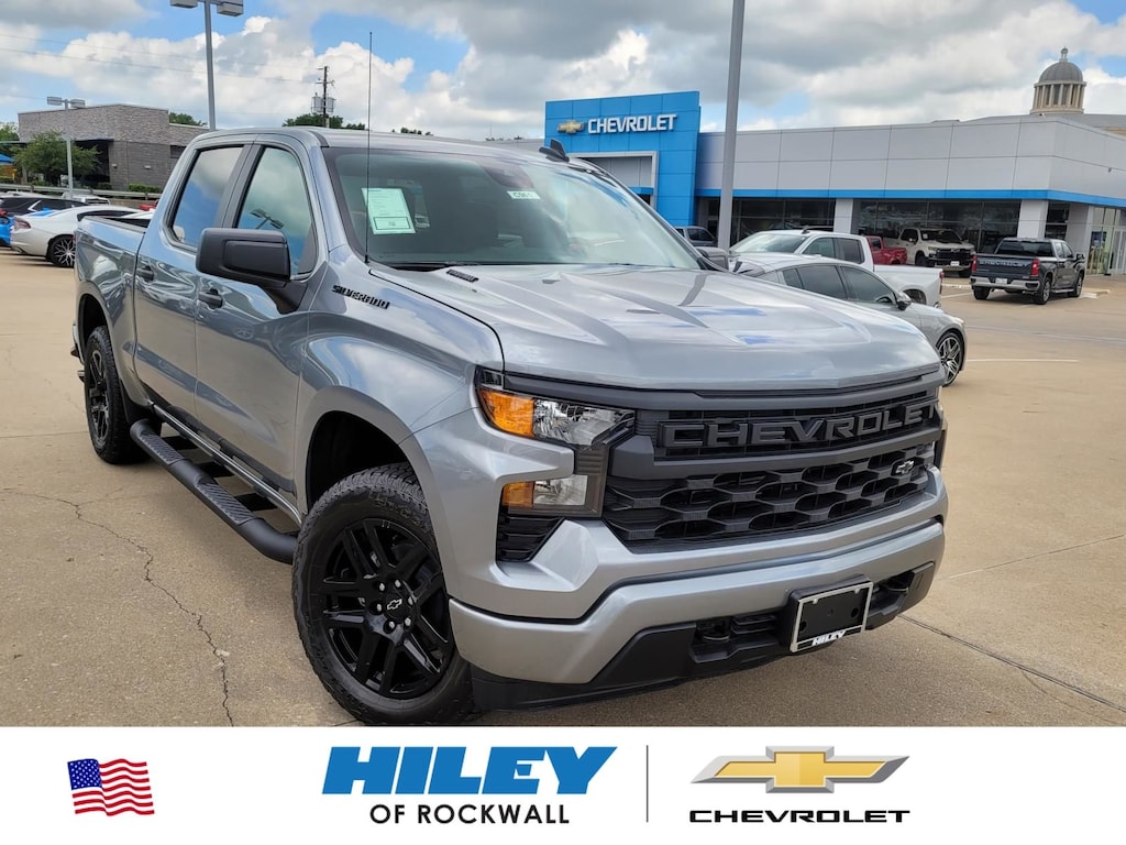 New 2026 Chevrolet Silverado 1500 Custom Truck