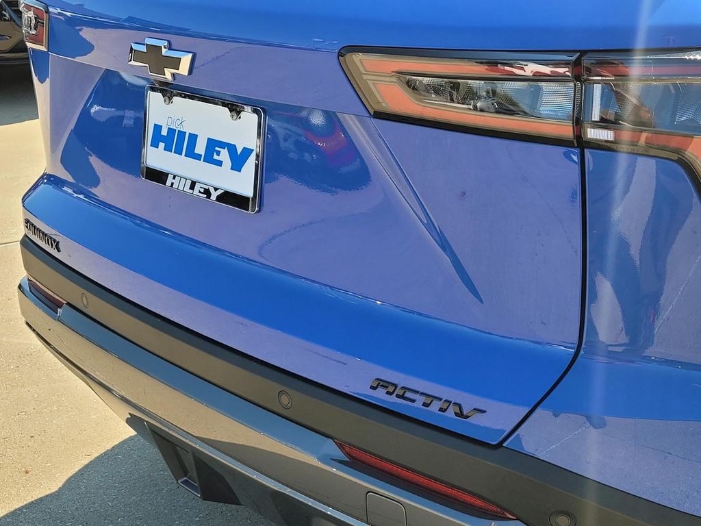2026 Chevrolet Equinox ACTIV photo 4