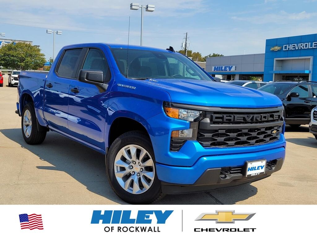 New 2025 Chevrolet Silverado 1500 Custom Truck