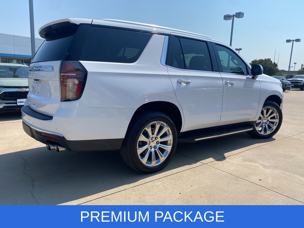 2021 Chevrolet Tahoe Premier photo 2