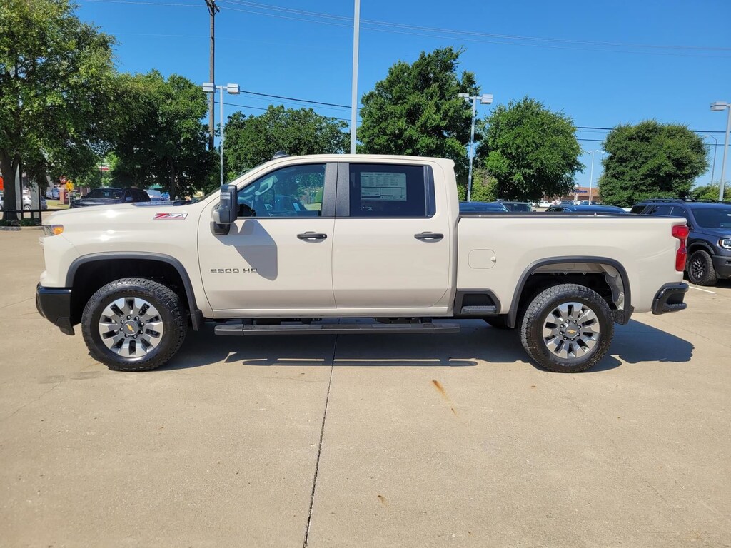 New 2026 Chevrolet Silverado 2500HD Custom Truck
