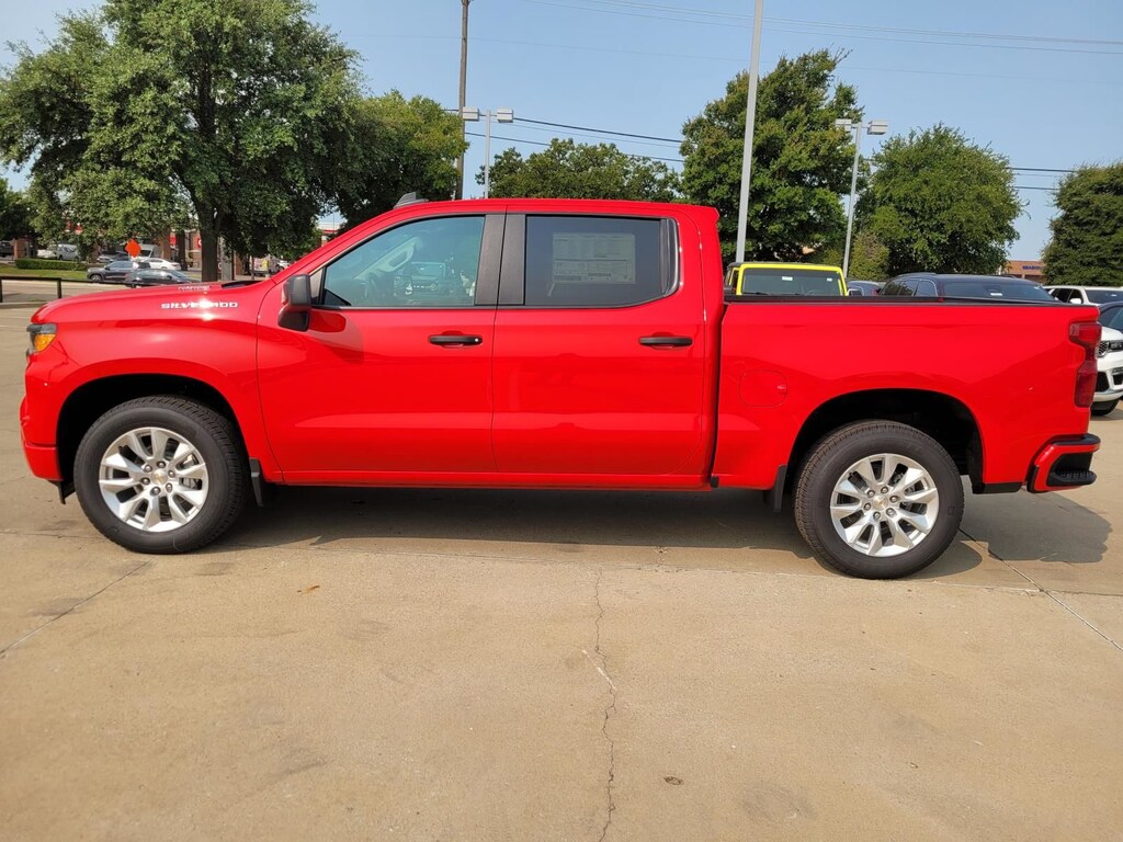 New 2026 Chevrolet Silverado 1500 Custom Truck