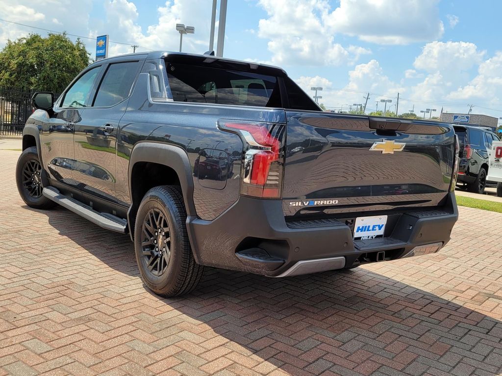2026 Chevrolet Silverado EV LT photo 3
