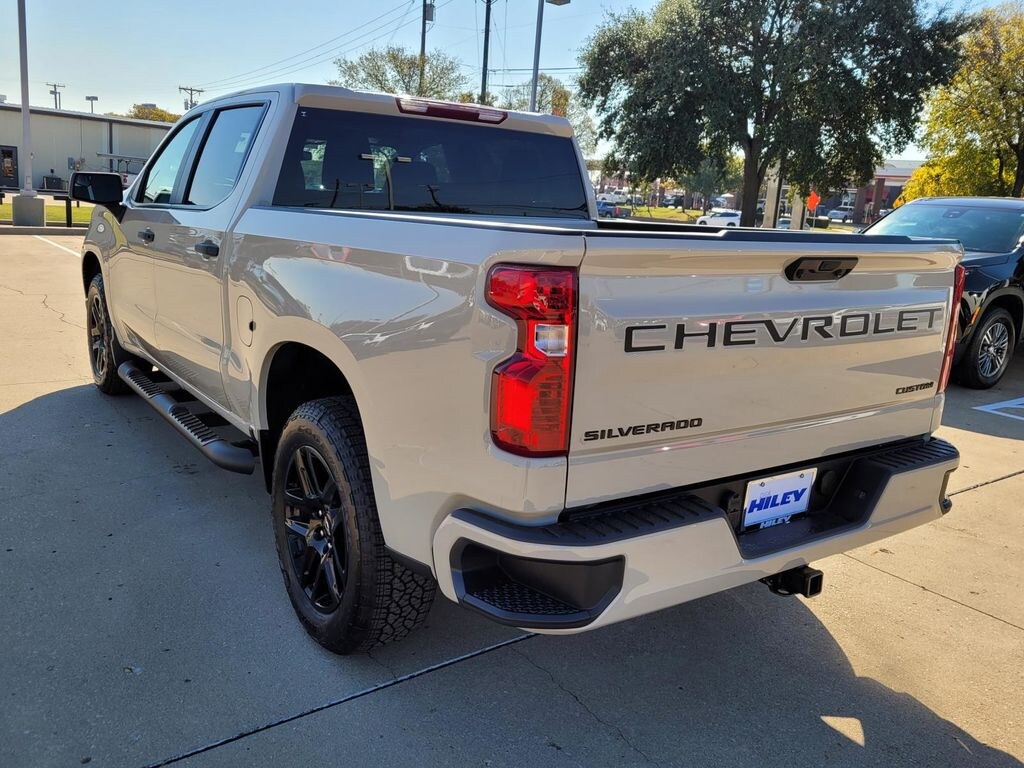 New 2026 Chevrolet Silverado 1500 Custom Truck