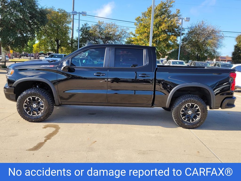 2026 Chevrolet Silverado 1500 ZR2 photo 2