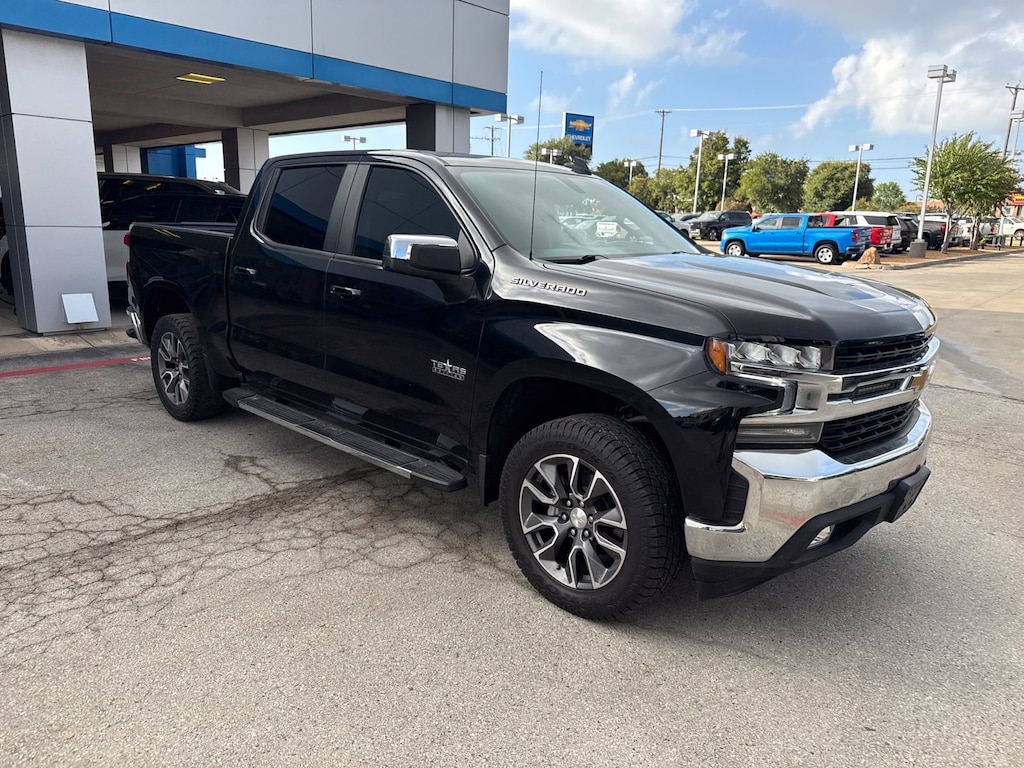 Used 2021 Chevrolet Silverado 1500 LT Truck