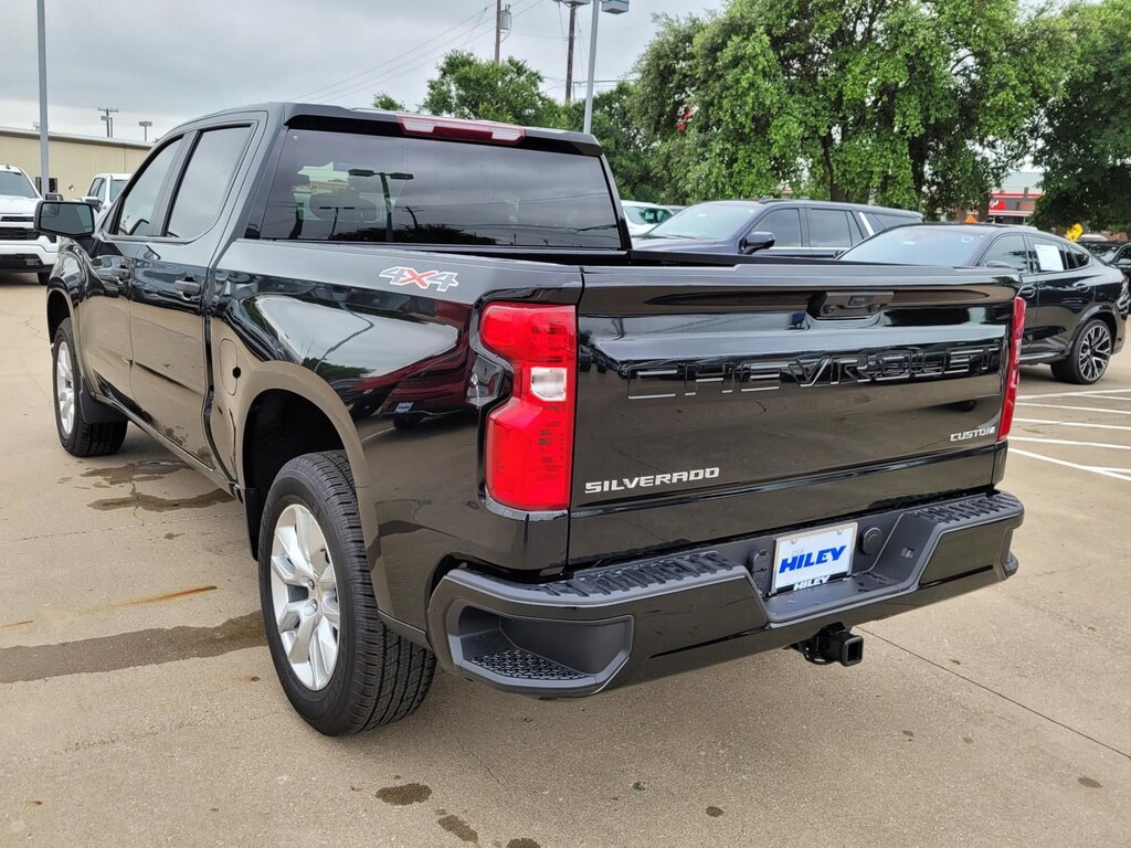 New 2026 Chevrolet Silverado 1500 Custom Truck