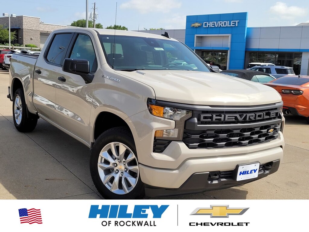 New 2026 Chevrolet Silverado 1500 Custom Truck
