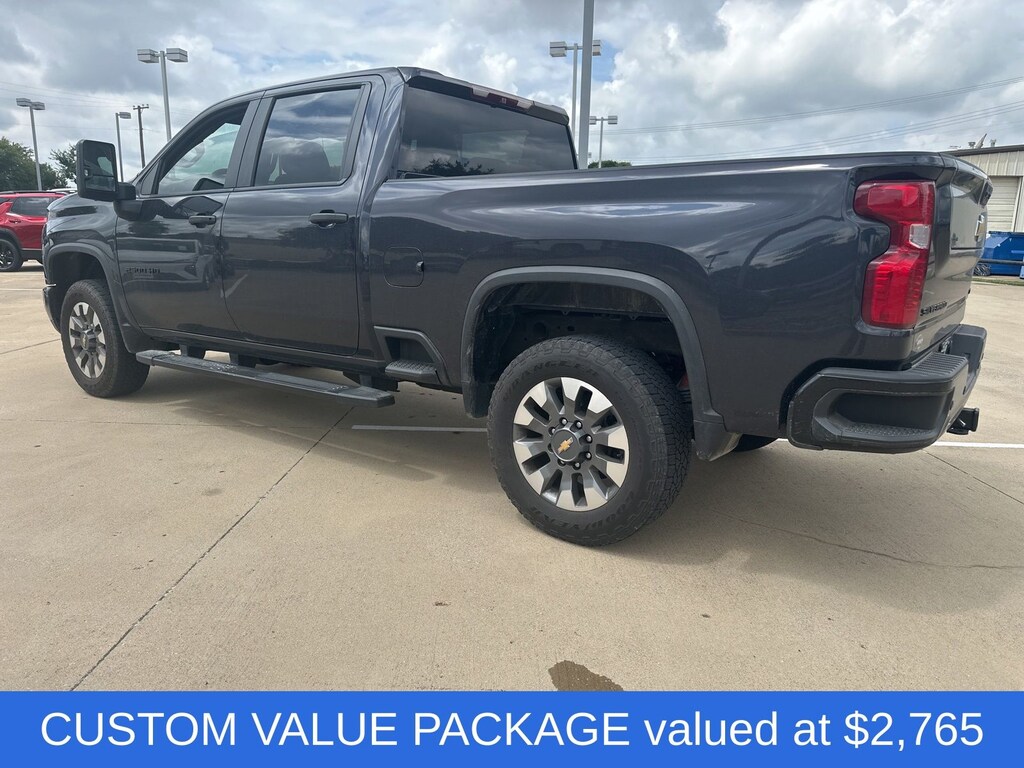 Used 2024 Chevrolet Silverado 2500HD Custom Truck