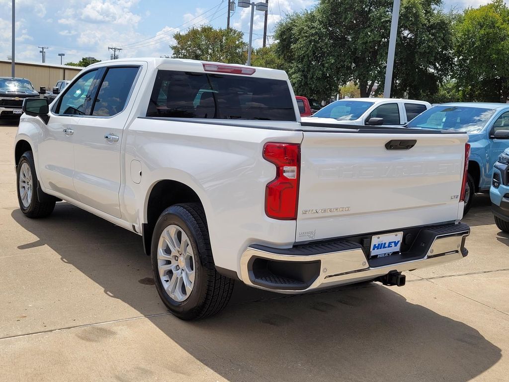 2025 Chevrolet Silverado 1500 LTZ photo 3